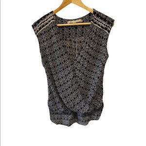 Max Studio Black and White Patterned Top